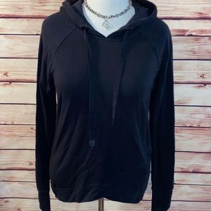 pinnacle criss cross hoodie